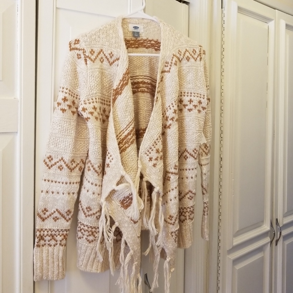 Women's sweater